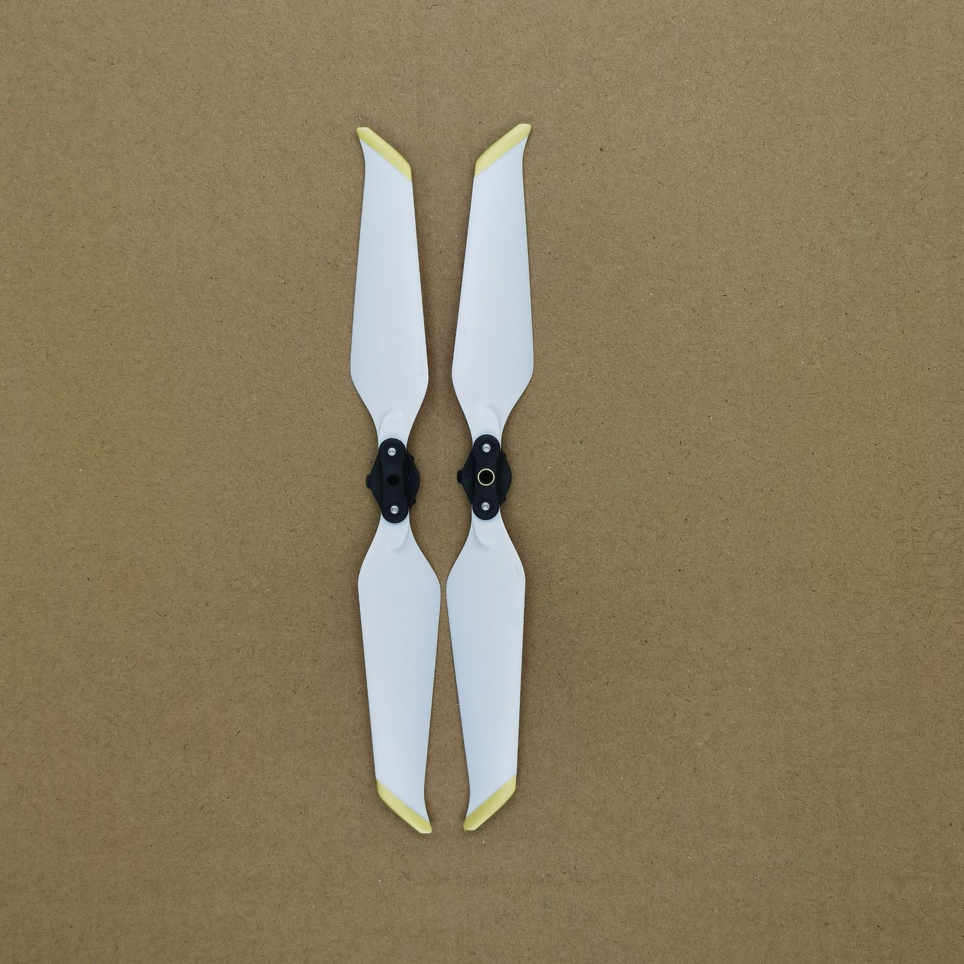 2Pcs Propeller for DJI Mavic 2 Pro/Zoom Remote Control Drone 3-Blade 8743F Quadcopter Accessory